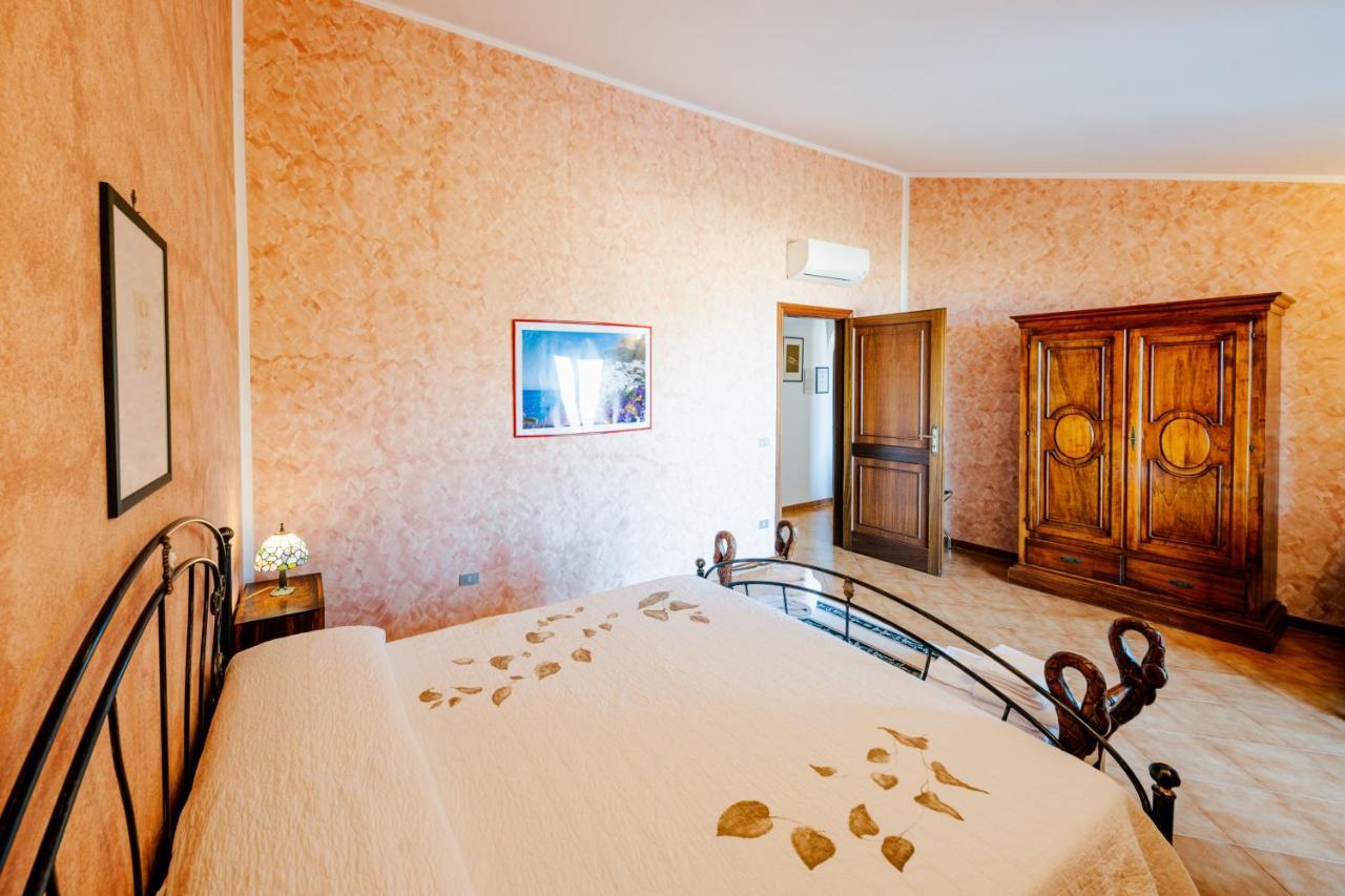 Appartamento Ilaria In Villa Laura Scala Eksteriør bilde